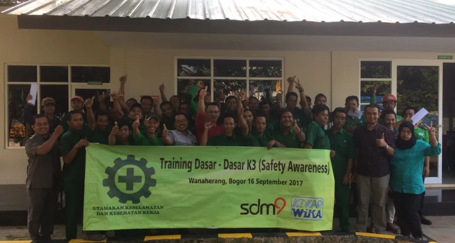 Training Safety Awareness (K3) Training 2 2