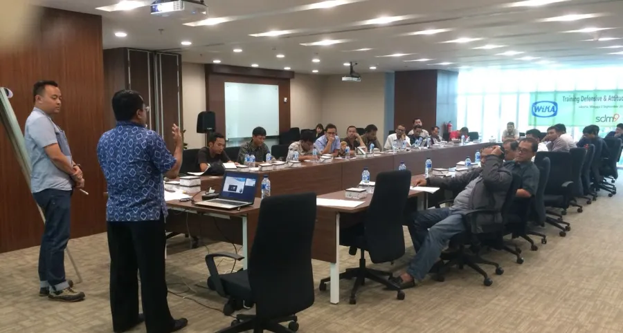 Pelatihan Defensive Driving Attitude Training 8 6