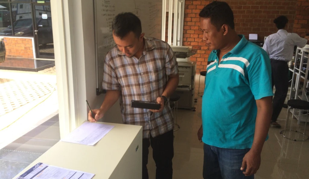 News & Articles Registrasi Finger Print Untuk Karyawan 6 img_0972