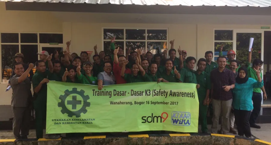 Pelatihan Basic Safety Awareness (K3) Training 1 whatsapp_image_2017_09_20_at_17_23_55