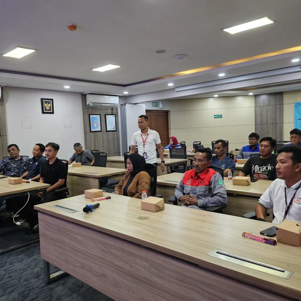 Sharing Session  Evaluasi Kinerja Karyawan PT SDM9