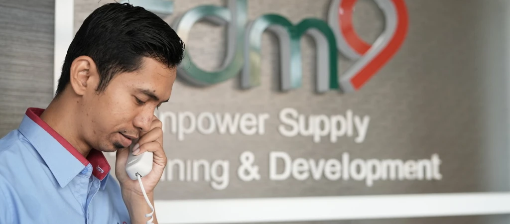 Hubungi tim SDM9 untuk informasi lebih lanjut